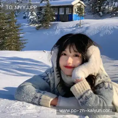 薄香绮