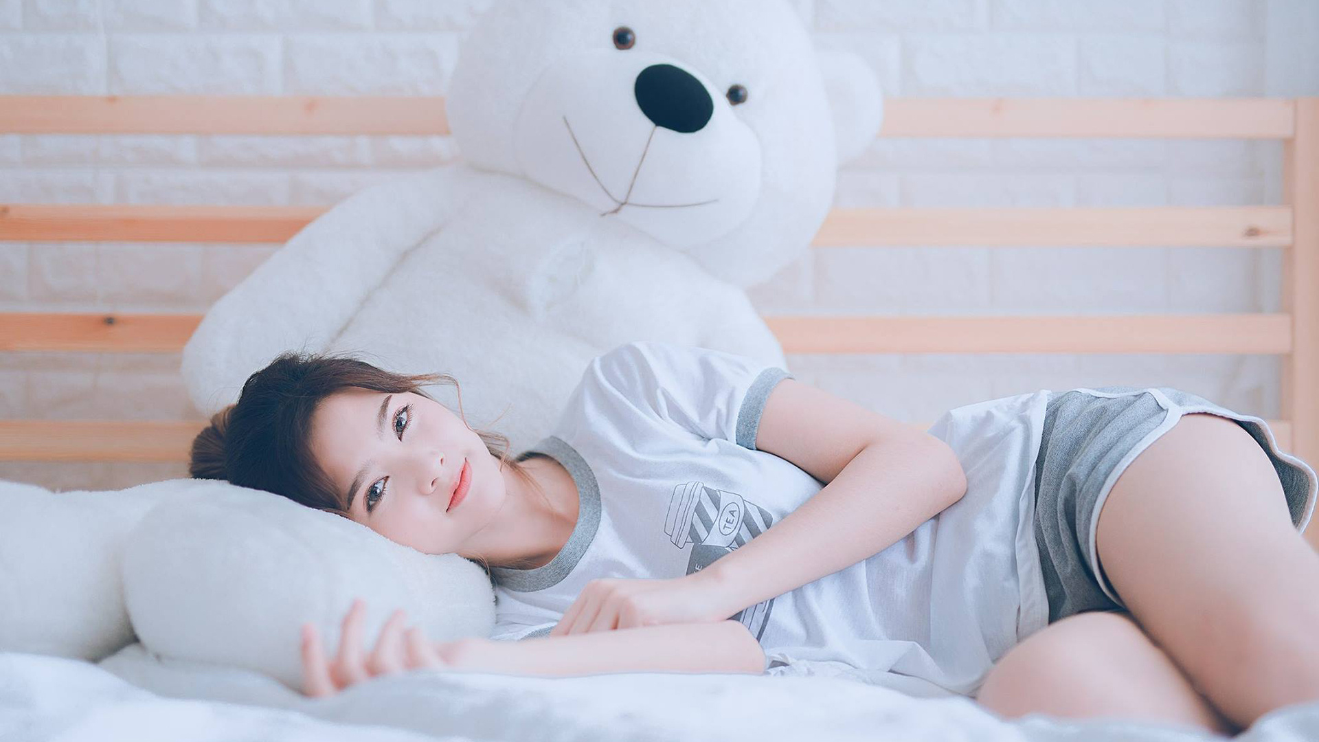 新西兰全黑队的比赛节奏由速度与精准推动，新西兰全黑队宣传视频