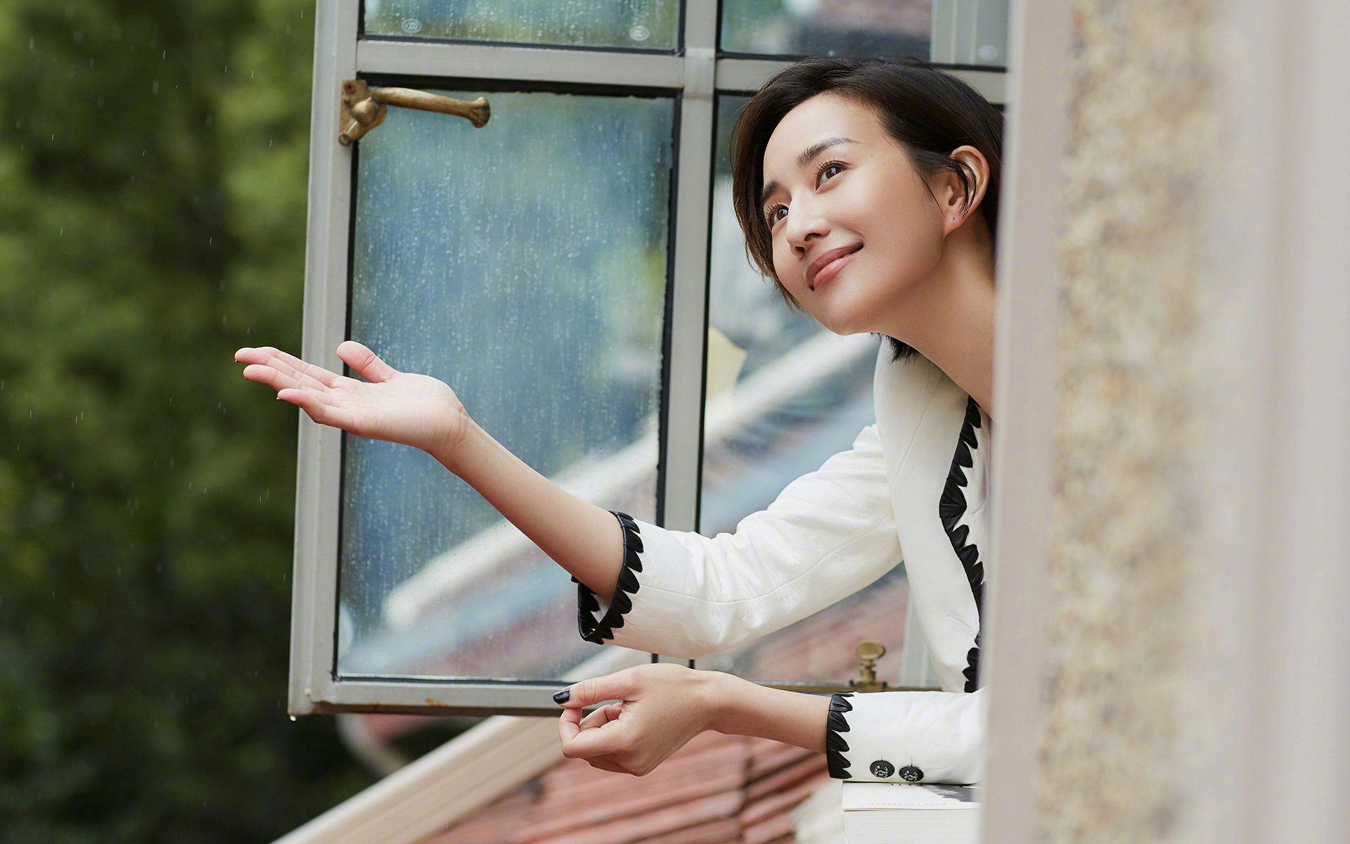 黎巴嫩男篮在西亚锦标赛中展现全队风采,力图突破,黎巴嫩男子篮球队